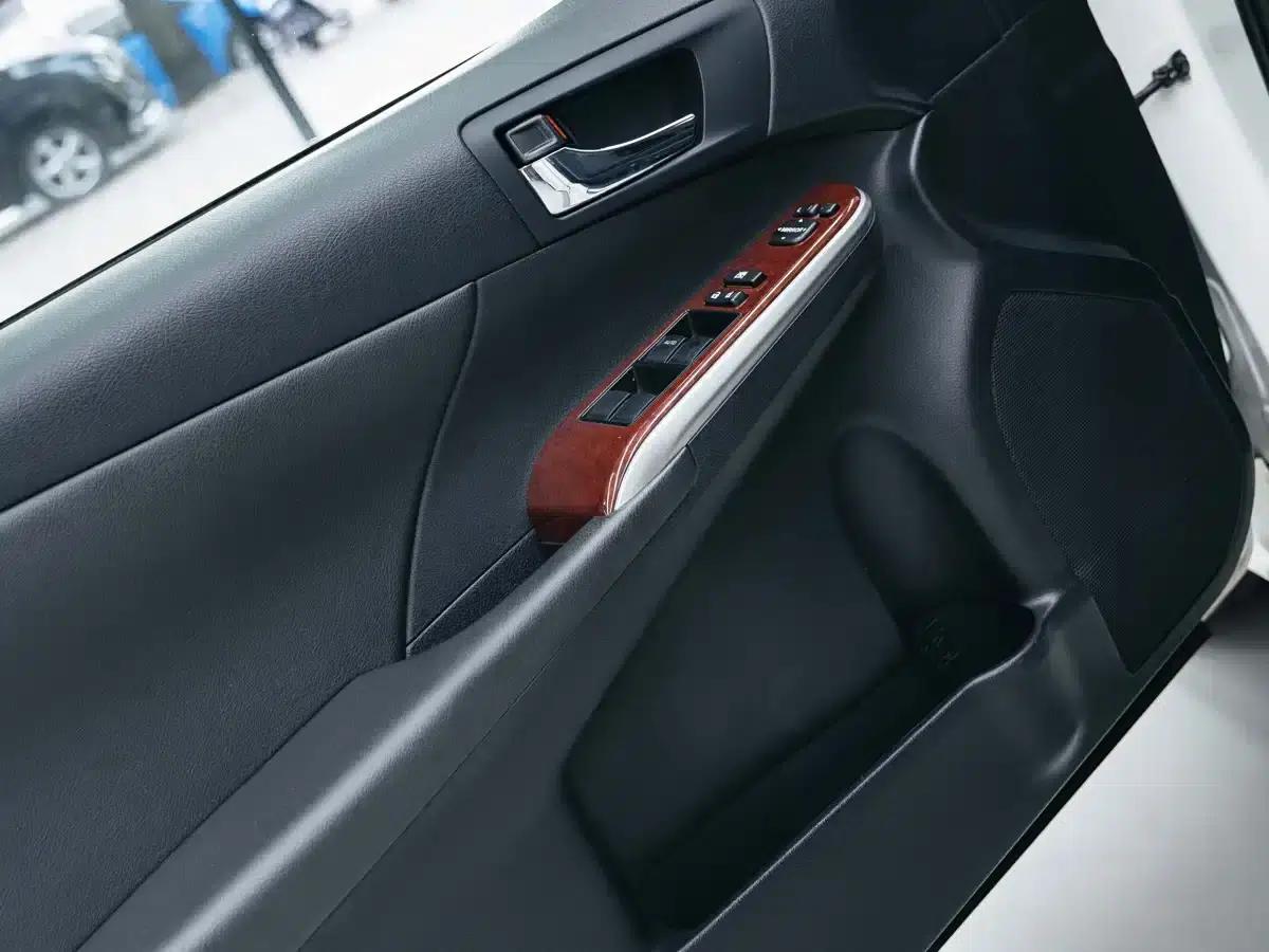 2013 Camry 200G Classic Luxury Edition — миниатюра 15