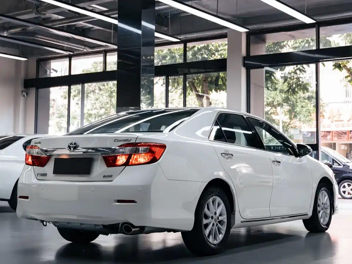 2013 Camry 200G Classic Luxury Edition — миниатюра 3