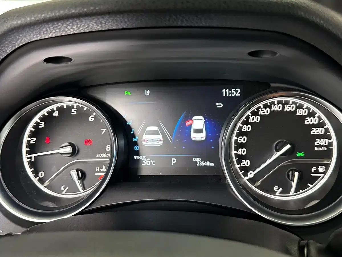 2023 Camry 2.0G Luxury Edition — миниатюра 14