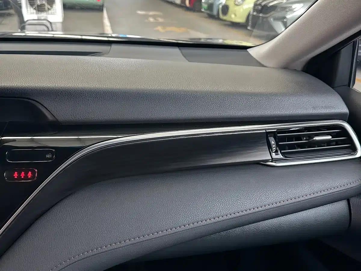 2023 Camry 2.0G Luxury Edition — миниатюра 19