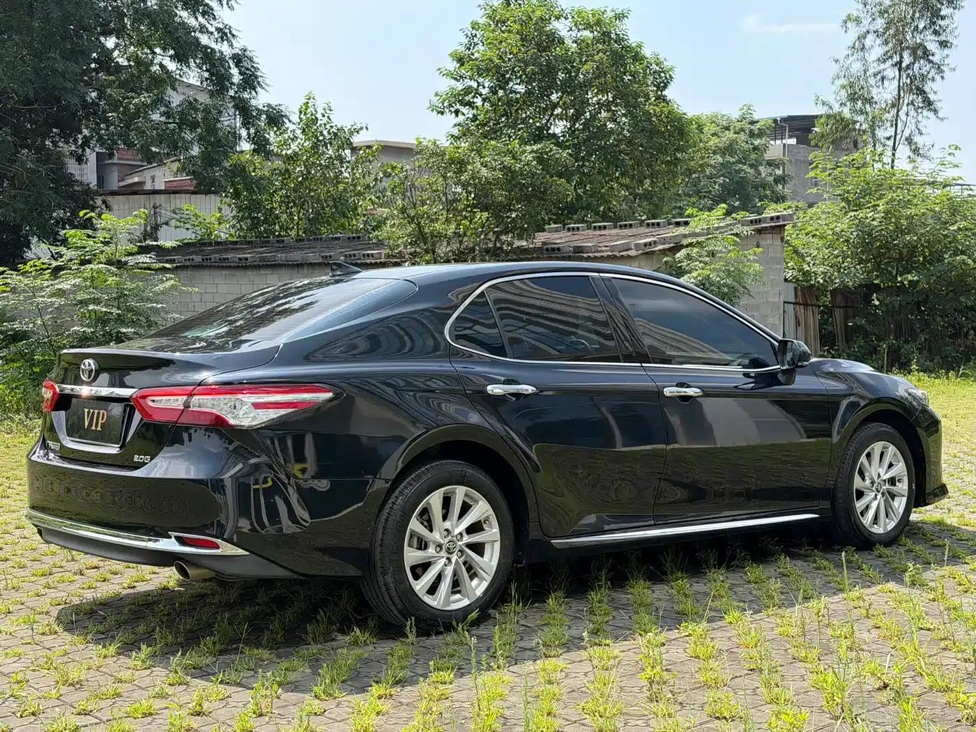 2023 Camry 2.0G Luxury Edition — миниатюра 4