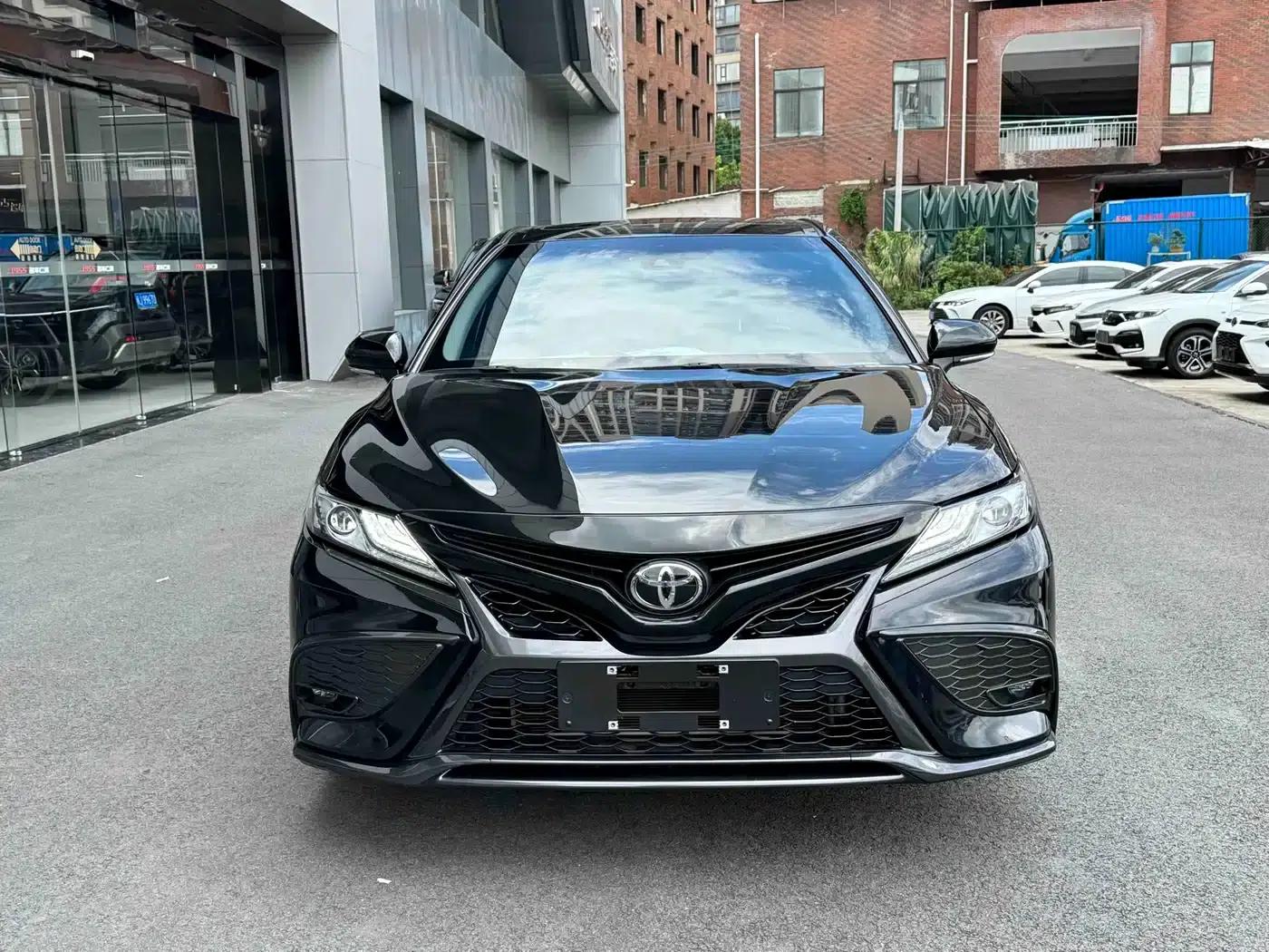 Camry 2022 2.0S Knight Edition — миниатюра 2