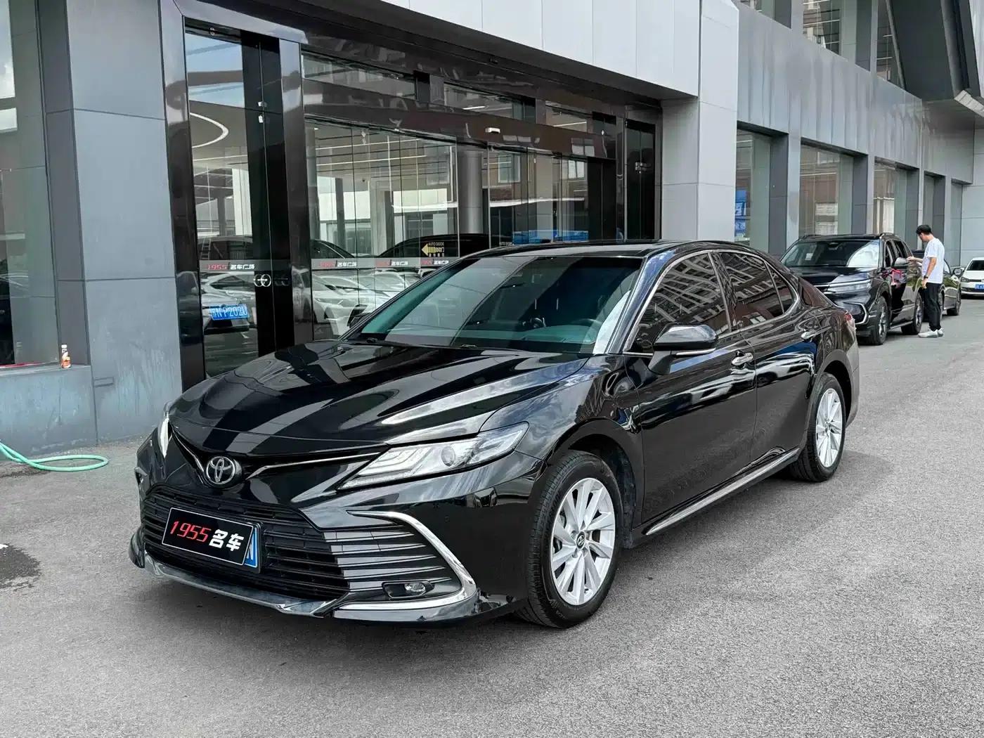 2023 Camry 2.0G Luxury Edition — миниатюра 1