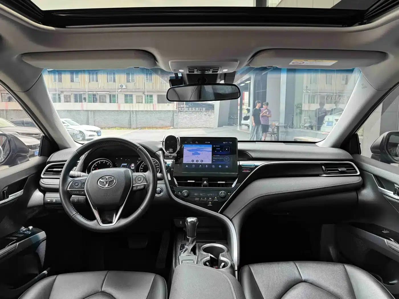 2023 Camry 2.0G Luxury Edition — миниатюра 5