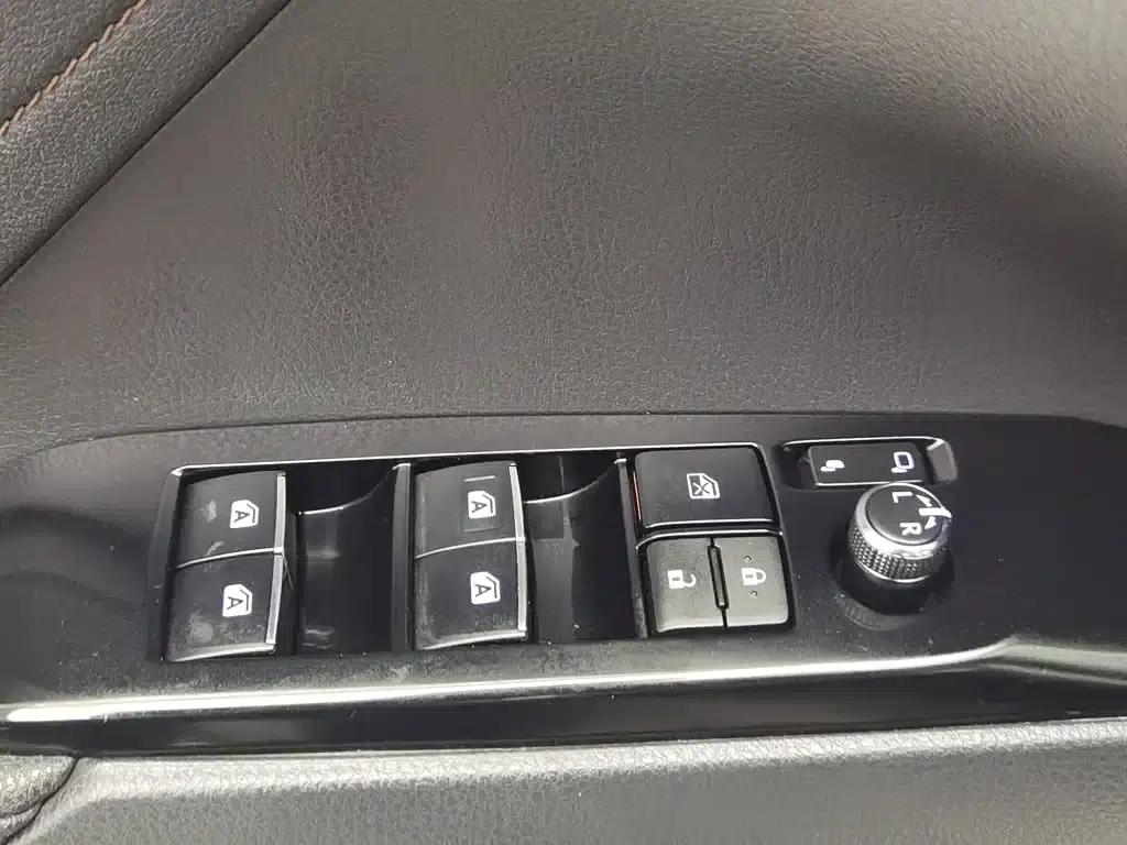 Camry 2019 2.5G Luxury Edition (China VI Emission Standard) — миниатюра 9