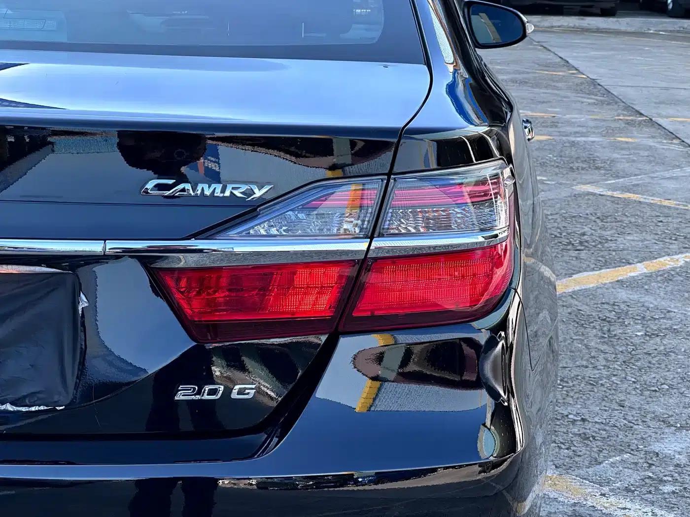 Camry 2015 2.0G Leading Edition — миниатюра 18