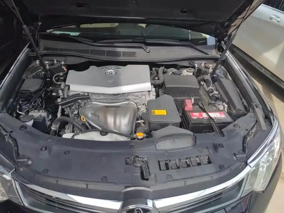 Camry 2015 2.0G Leading Edition — миниатюра 10