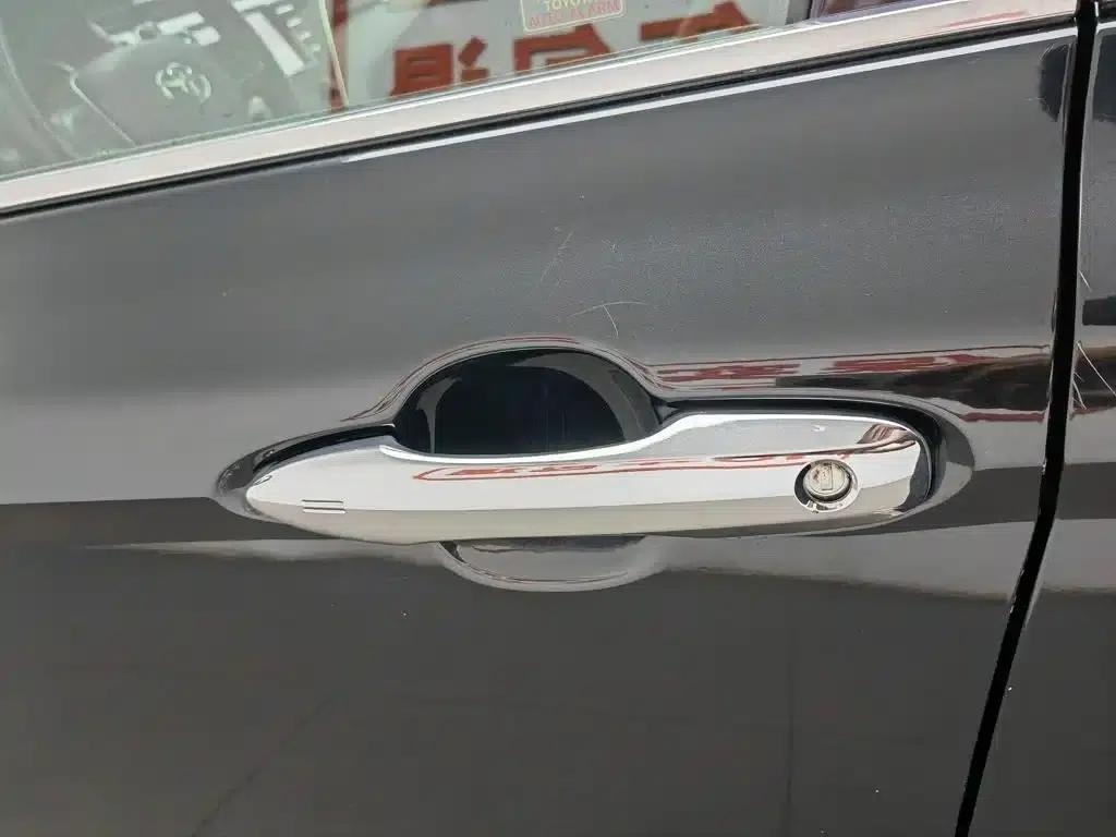 2018 Camry 2.0G Luxury Edition — миниатюра 18