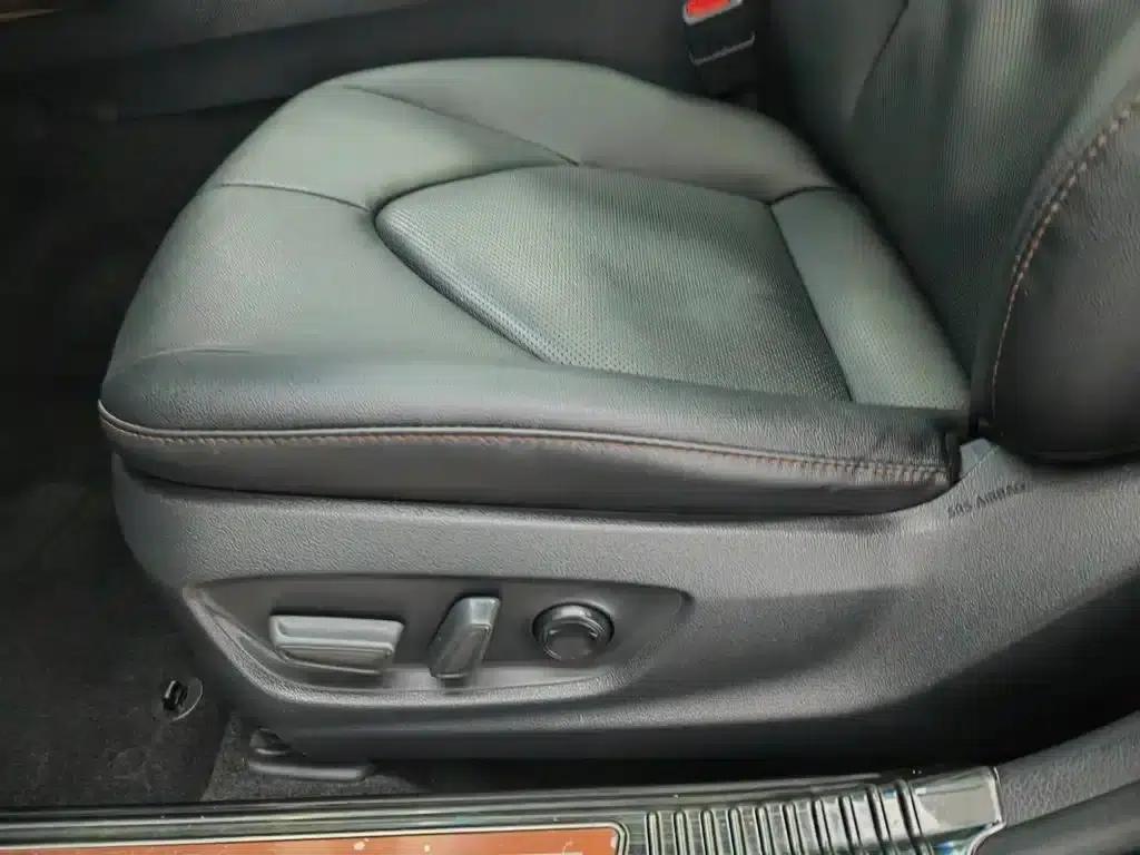 2018 Camry 2.0G Luxury Edition — миниатюра 20
