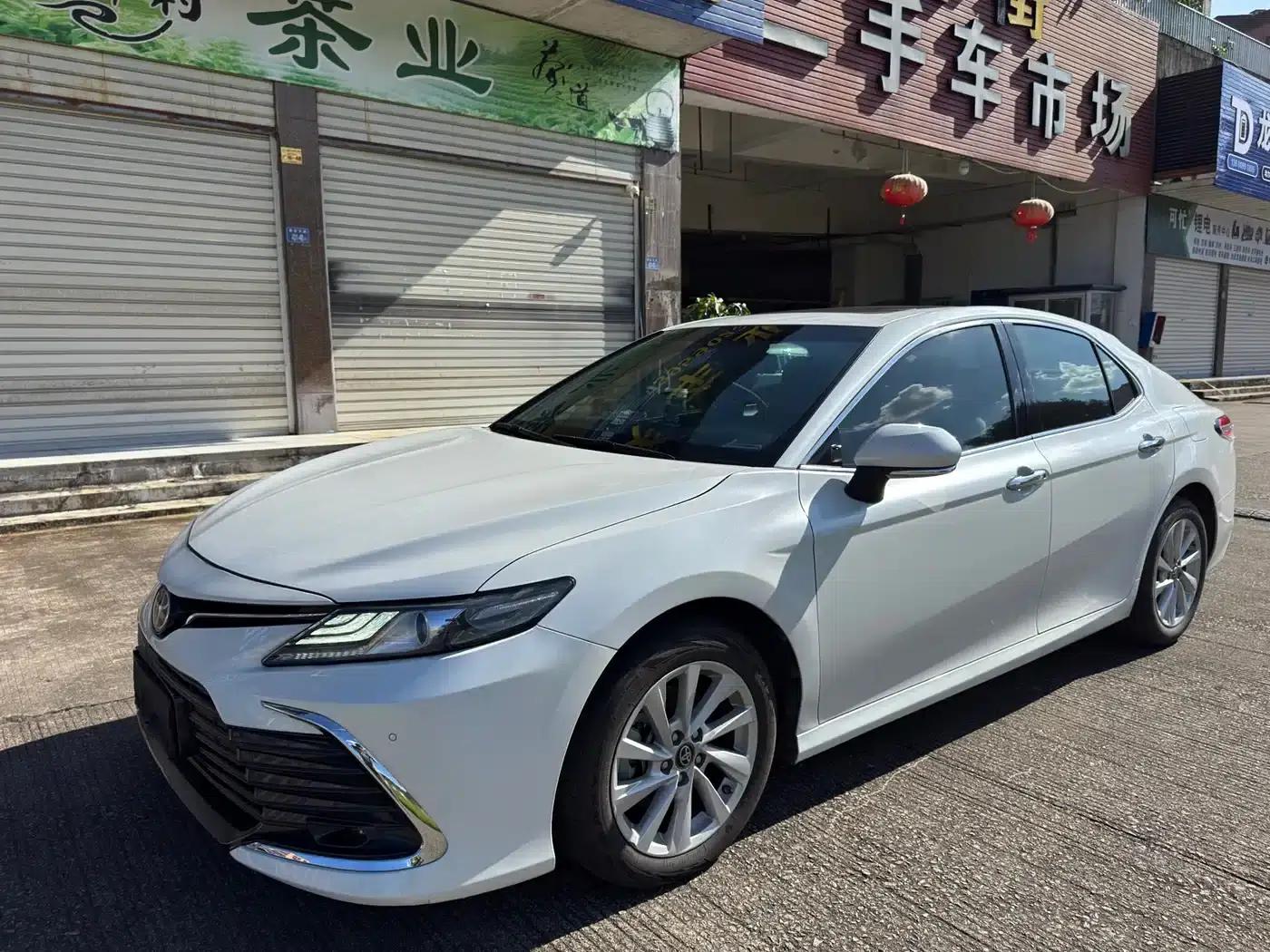 2021 Camry 2.0G Luxury Edition — миниатюра 1