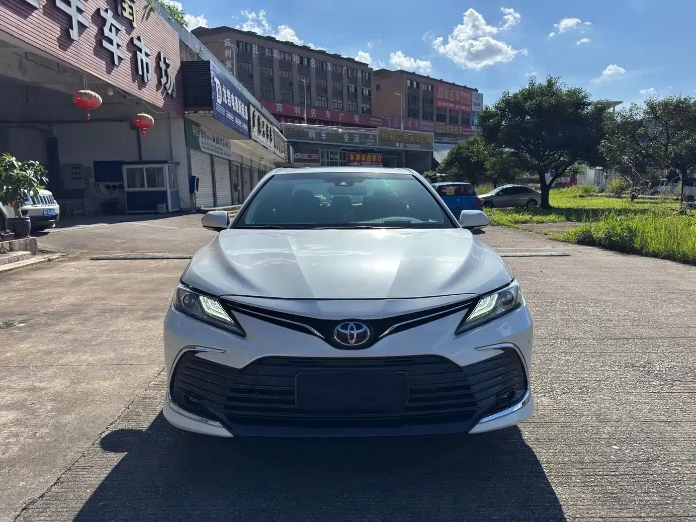 2021 Camry 2.0G Luxury Edition — миниатюра 2
