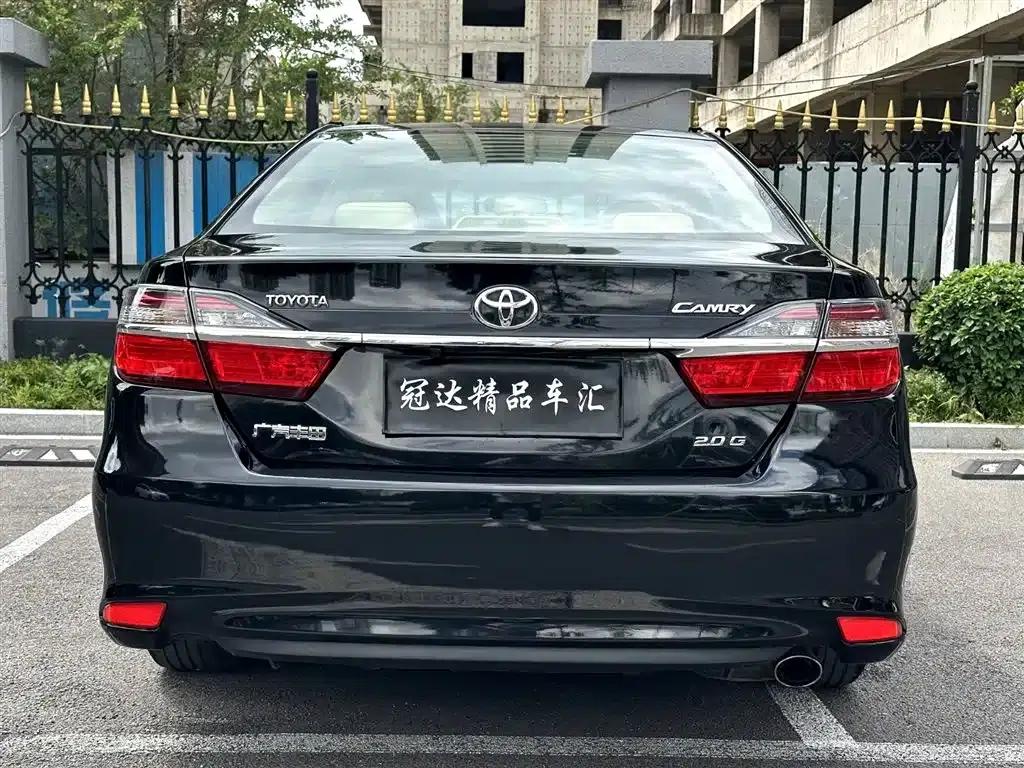 Camry 2015 2.0G Leading Edition — миниатюра 11