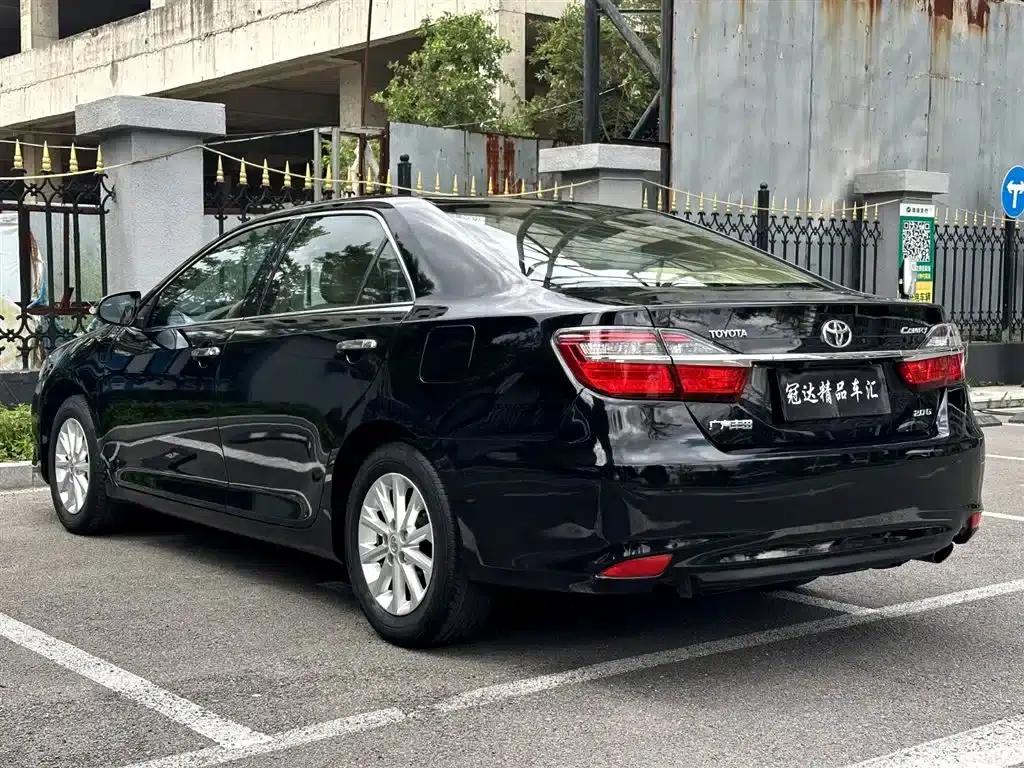 Camry 2015 2.0G Leading Edition — миниатюра 12