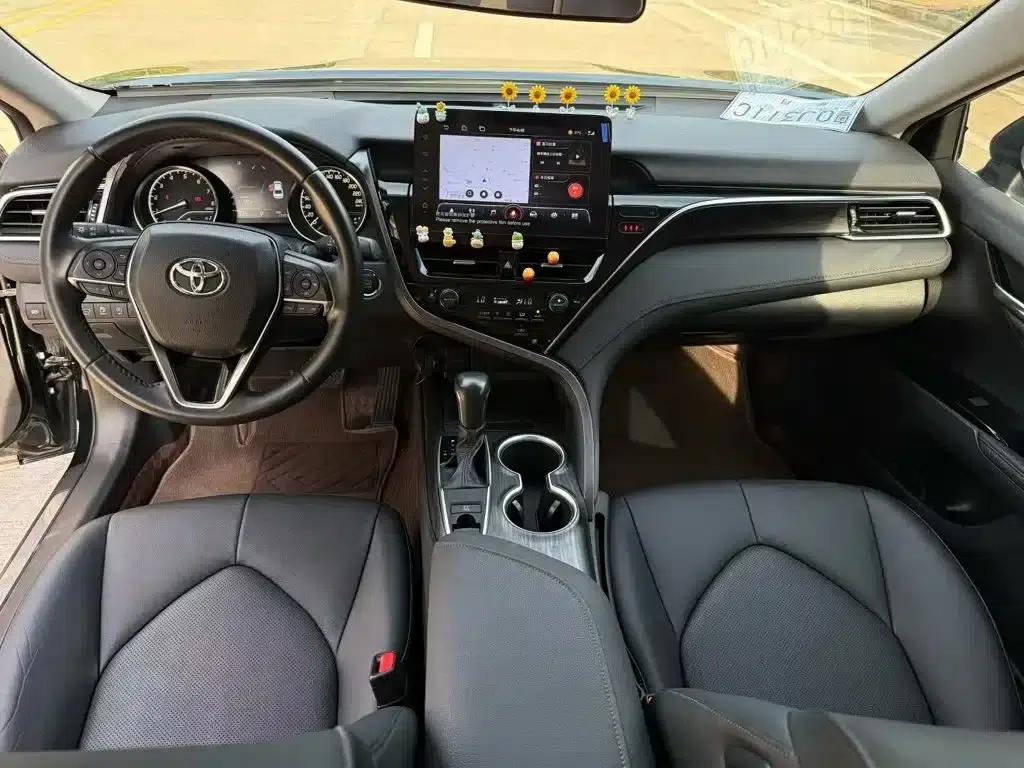 2023 Camry 2.0G Luxury Edition — миниатюра 4