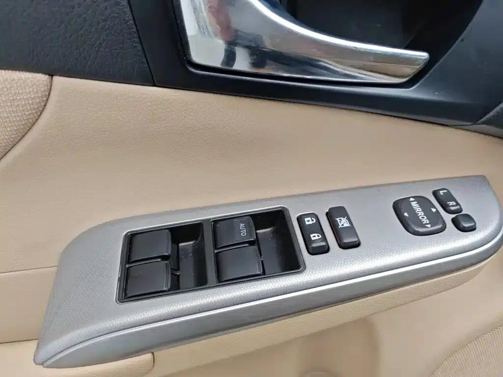 Camry 2012 Junrui 2.0S Dynamic Edition — миниатюра 9