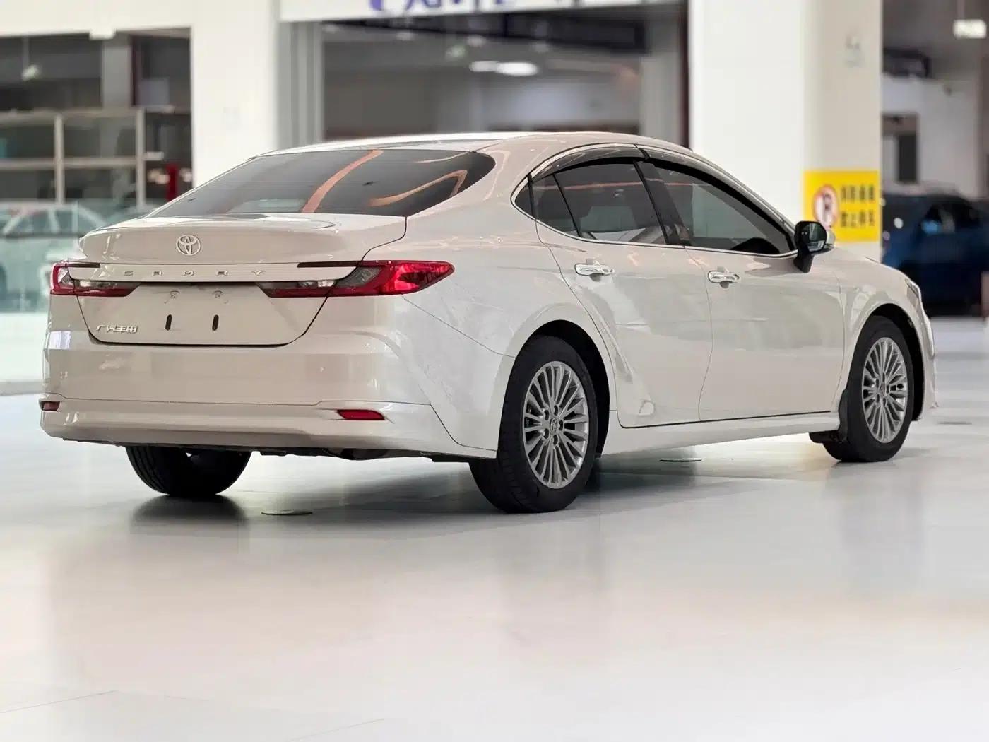 2024 Camry 2.0GVP Luxury Edition — миниатюра 9