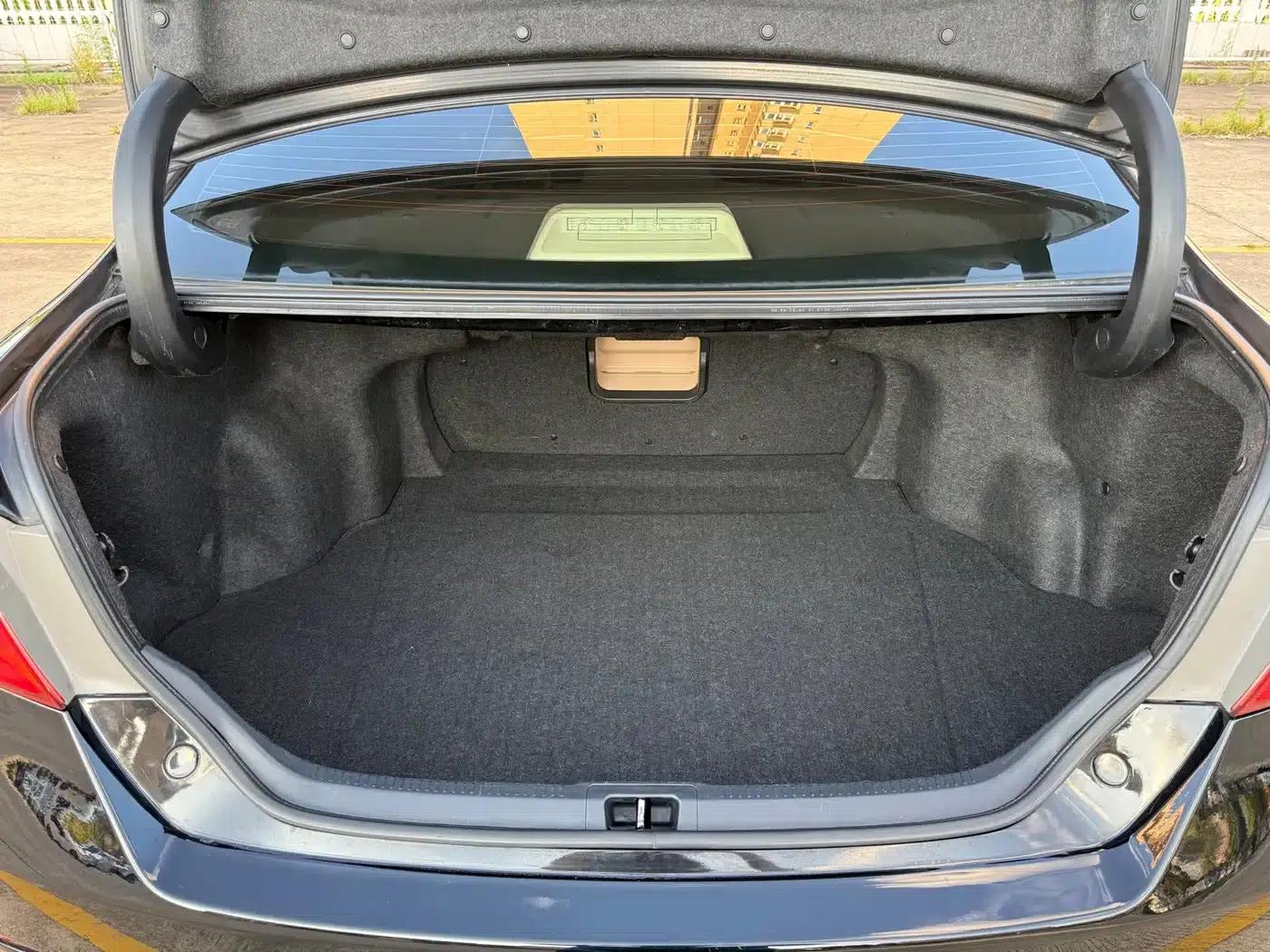 2012 Camry 2.0G Luxury Edition — миниатюра 14