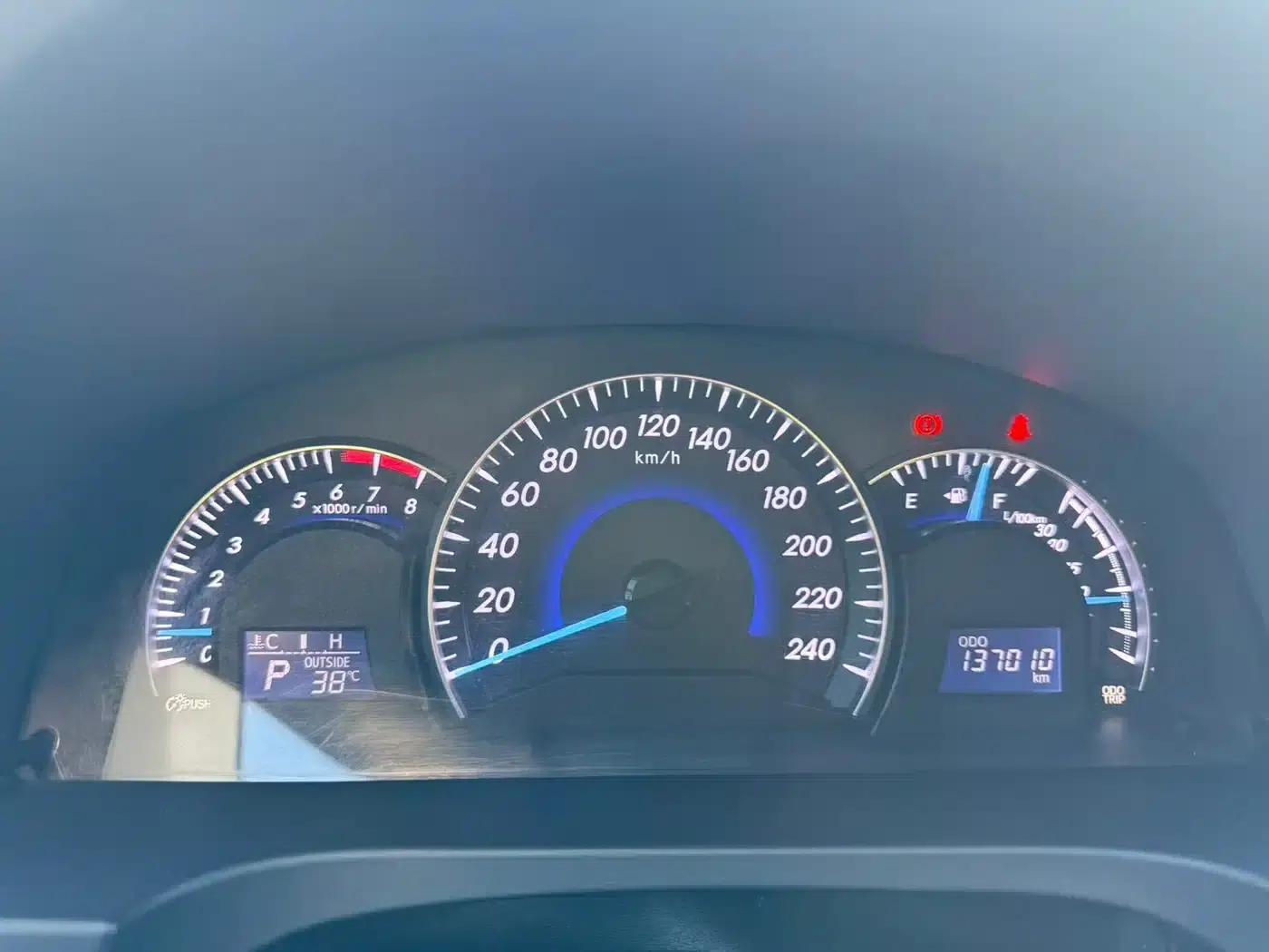 2012 Camry 2.0G Luxury Edition — миниатюра 15
