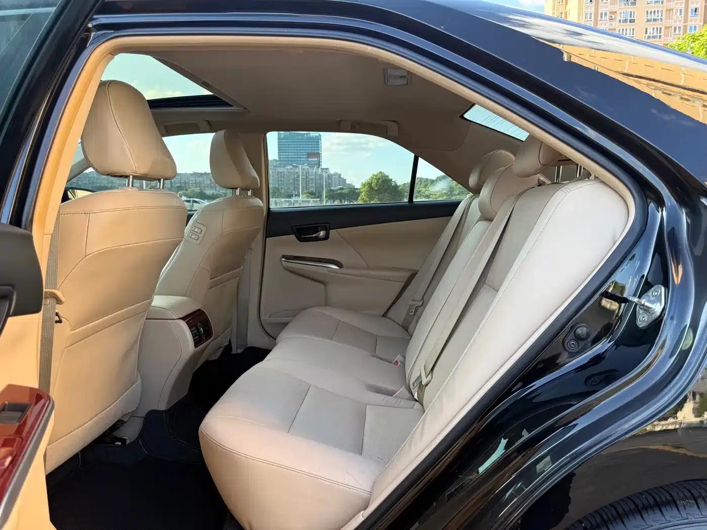 2012 Camry 2.0G Luxury Edition — миниатюра 6