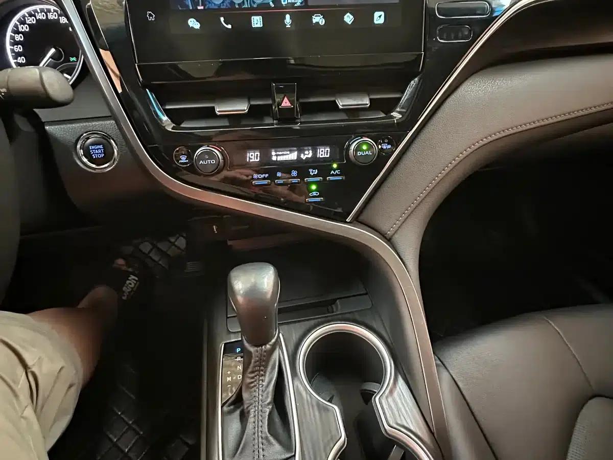2023 Camry 2.0G Luxury Edition — миниатюра 14
