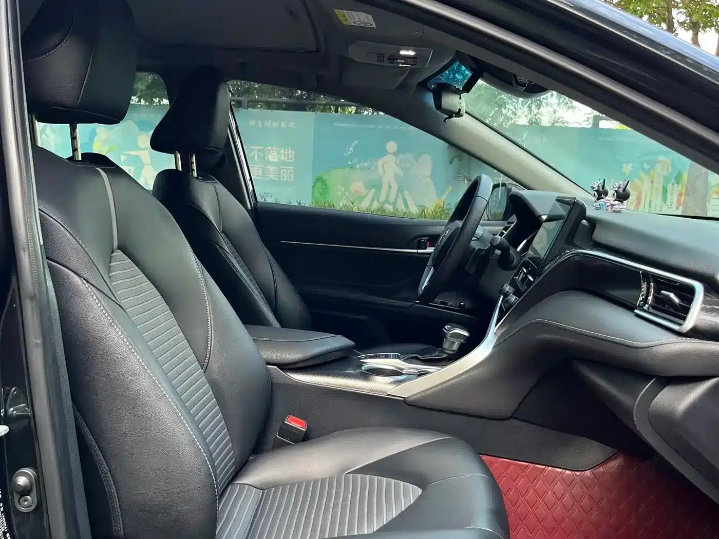 Camry 2022 2.0S Knight Edition — миниатюра 13