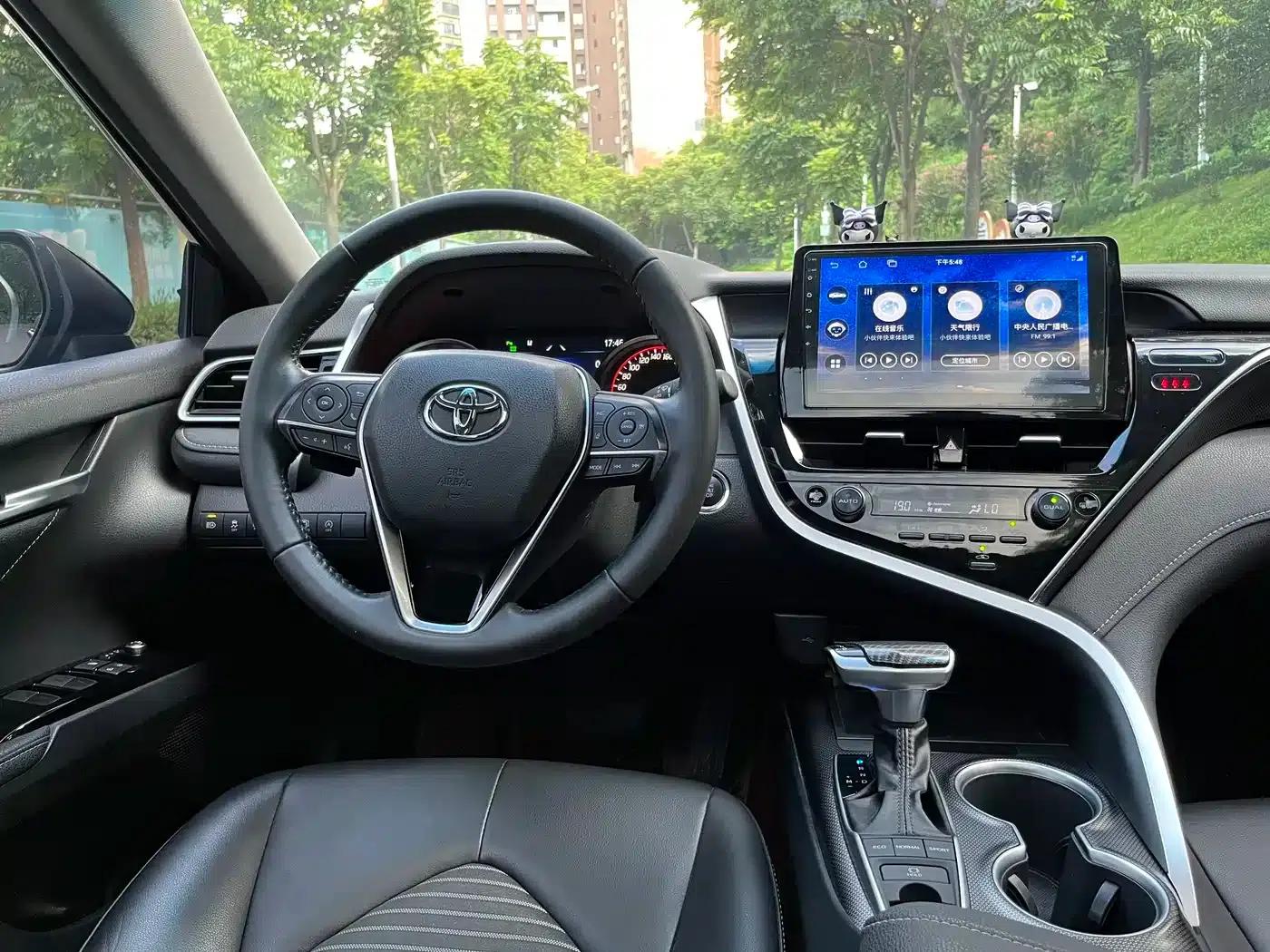 Camry 2022 2.0S Knight Edition — миниатюра 8