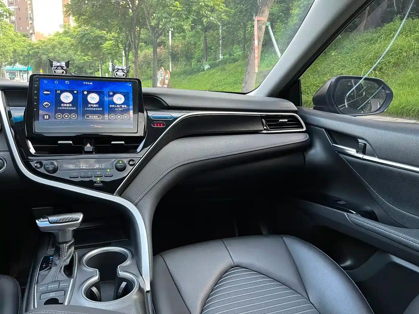 Camry 2022 2.0S Knight Edition — миниатюра 9