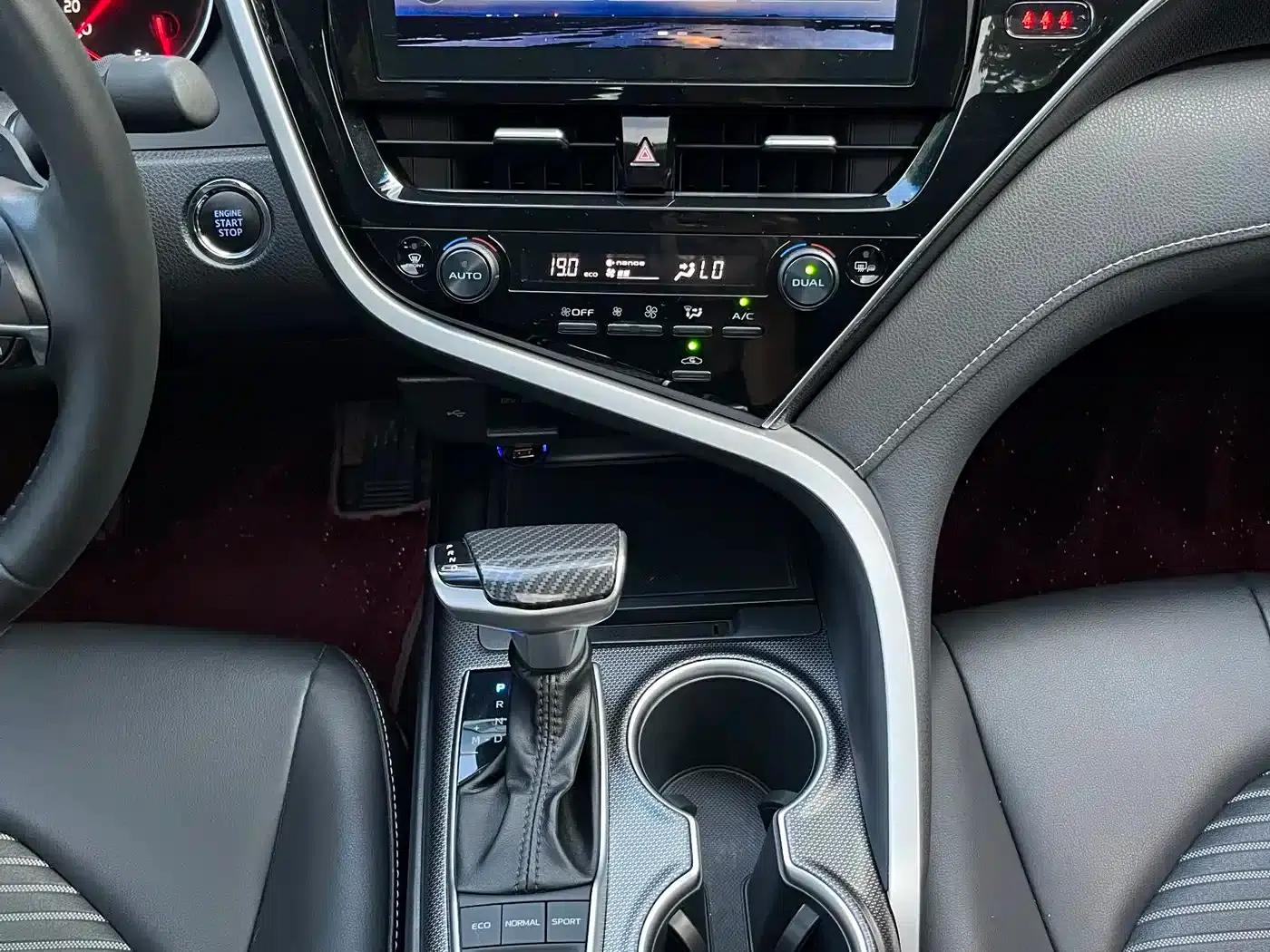 Camry 2022 2.0S Knight Edition — миниатюра 10