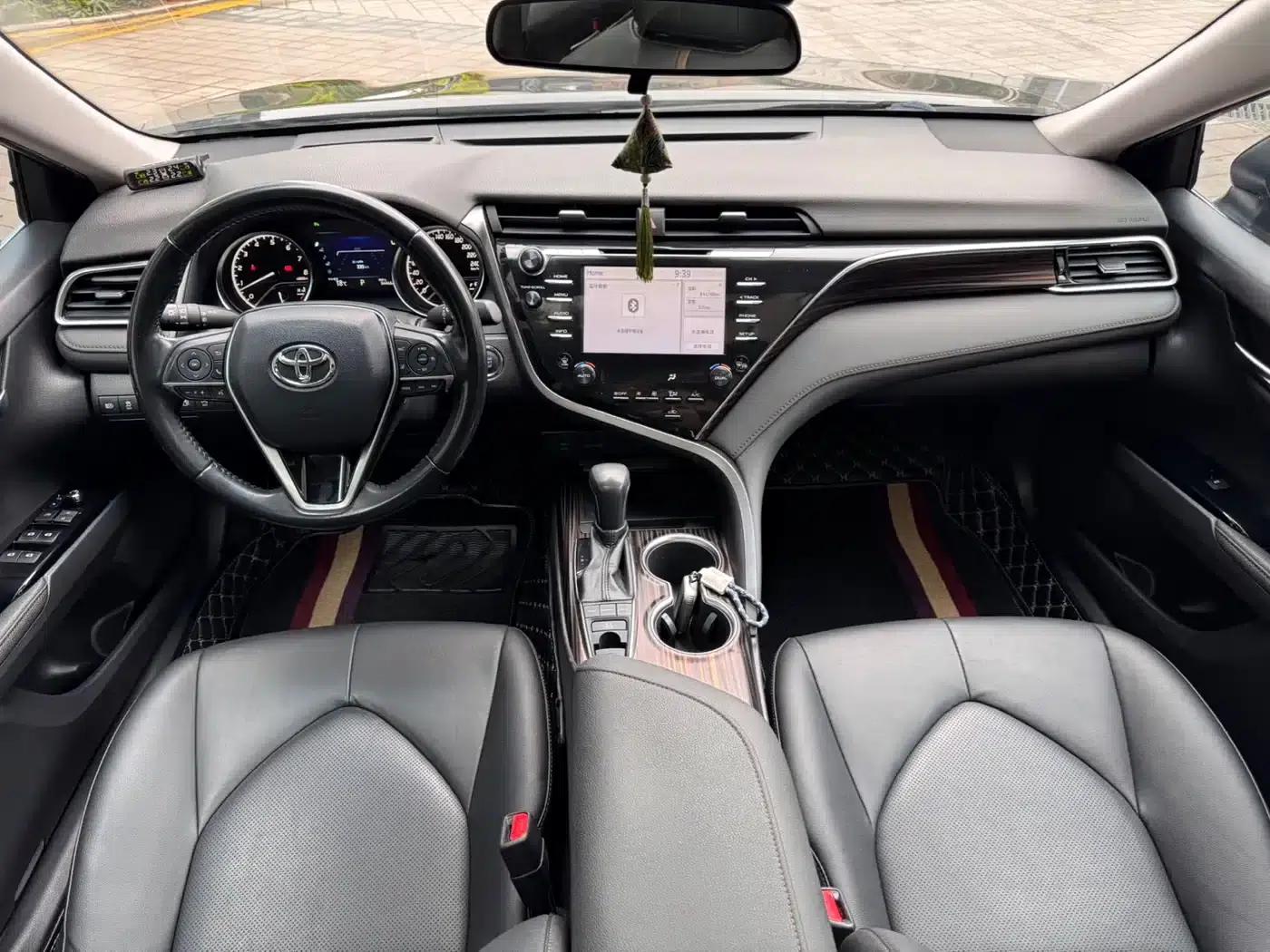 2018 Camry 2.5G Luxury Edition — миниатюра 9