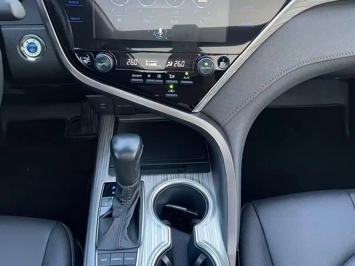 Camry 2019 Hybrid 2.5HG Luxury Edition (National V Emission Standard) — миниатюра 22