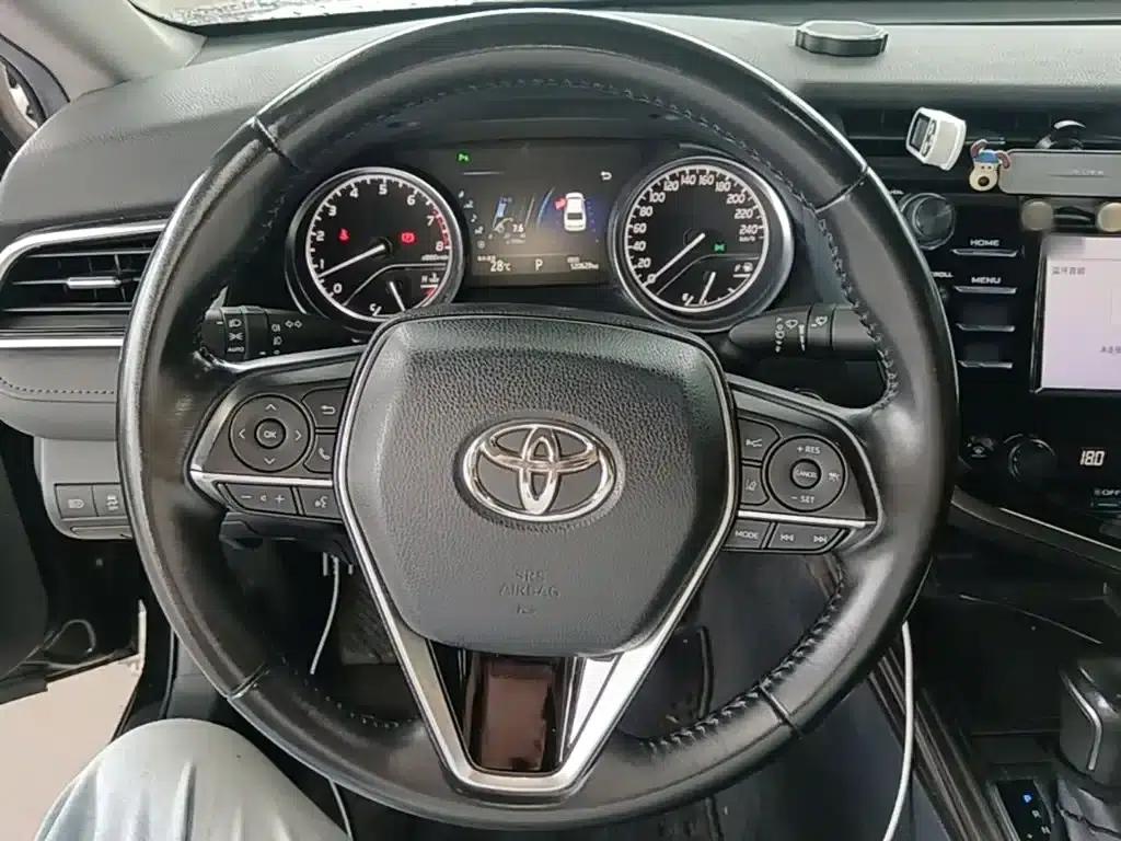 2018 Camry 2.0G Luxury Edition — миниатюра 11