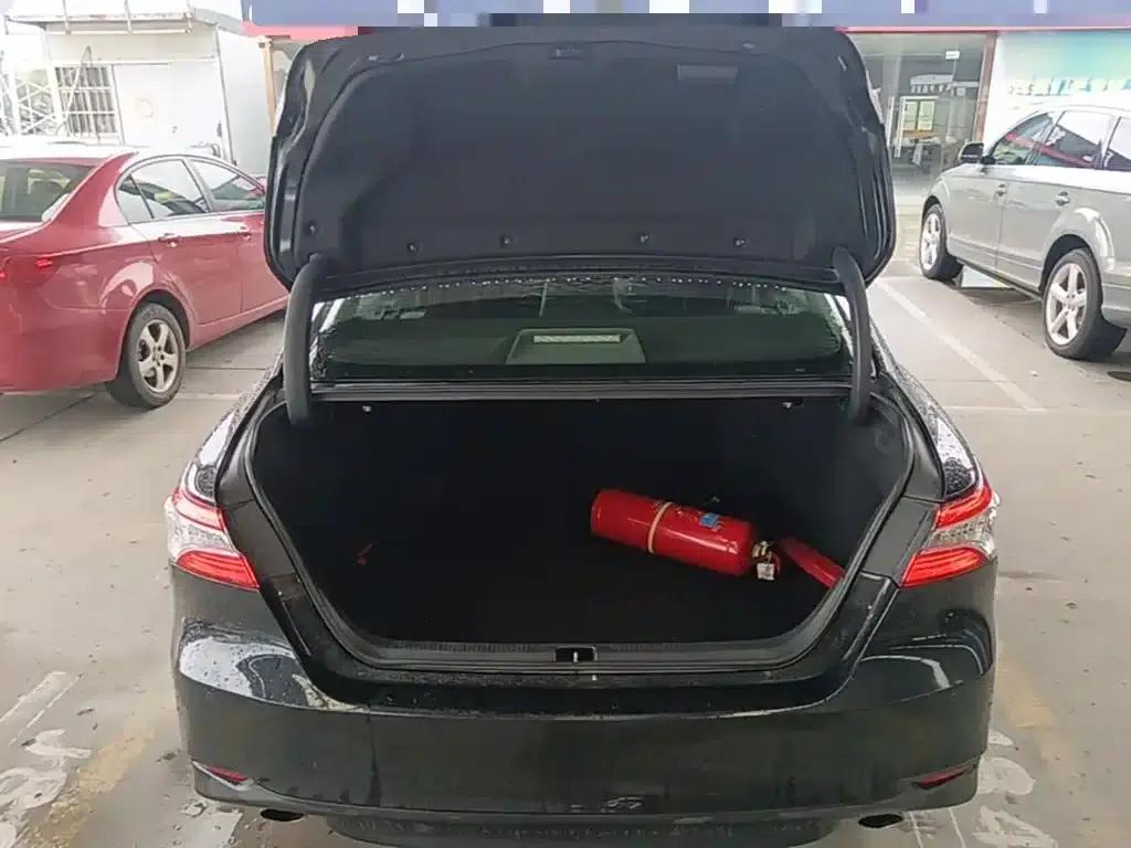 2018 Camry 2.0G Luxury Edition — миниатюра 19