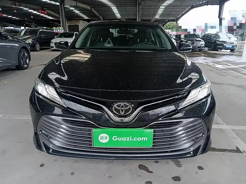 2018 Camry 2.0G Luxury Edition — миниатюра 3