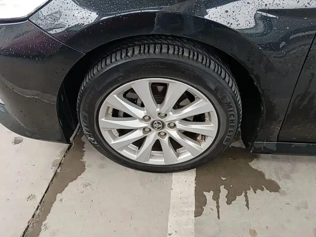 2018 Camry 2.0G Luxury Edition — миниатюра 23