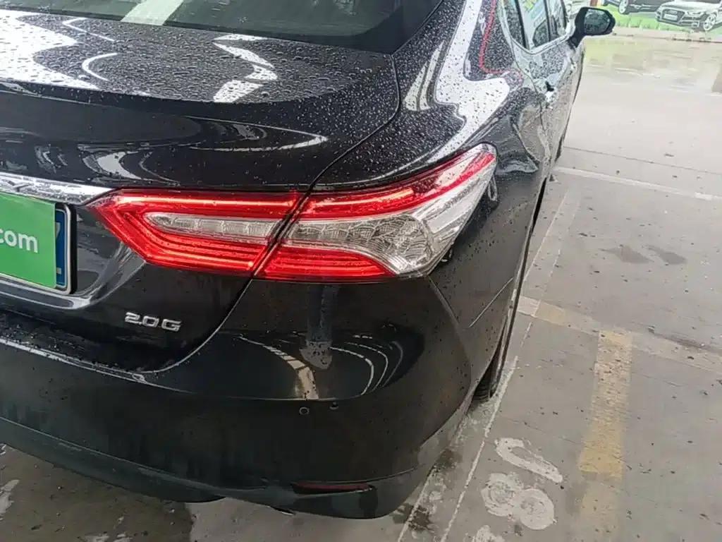 2018 Camry 2.0G Luxury Edition — миниатюра 8