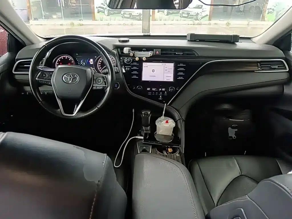 2018 Camry 2.0G Luxury Edition — миниатюра 10