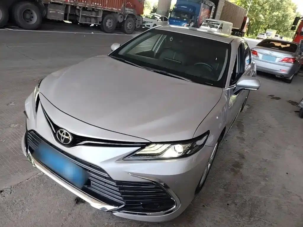 2023 Camry 2.0G Luxury Edition — миниатюра 2