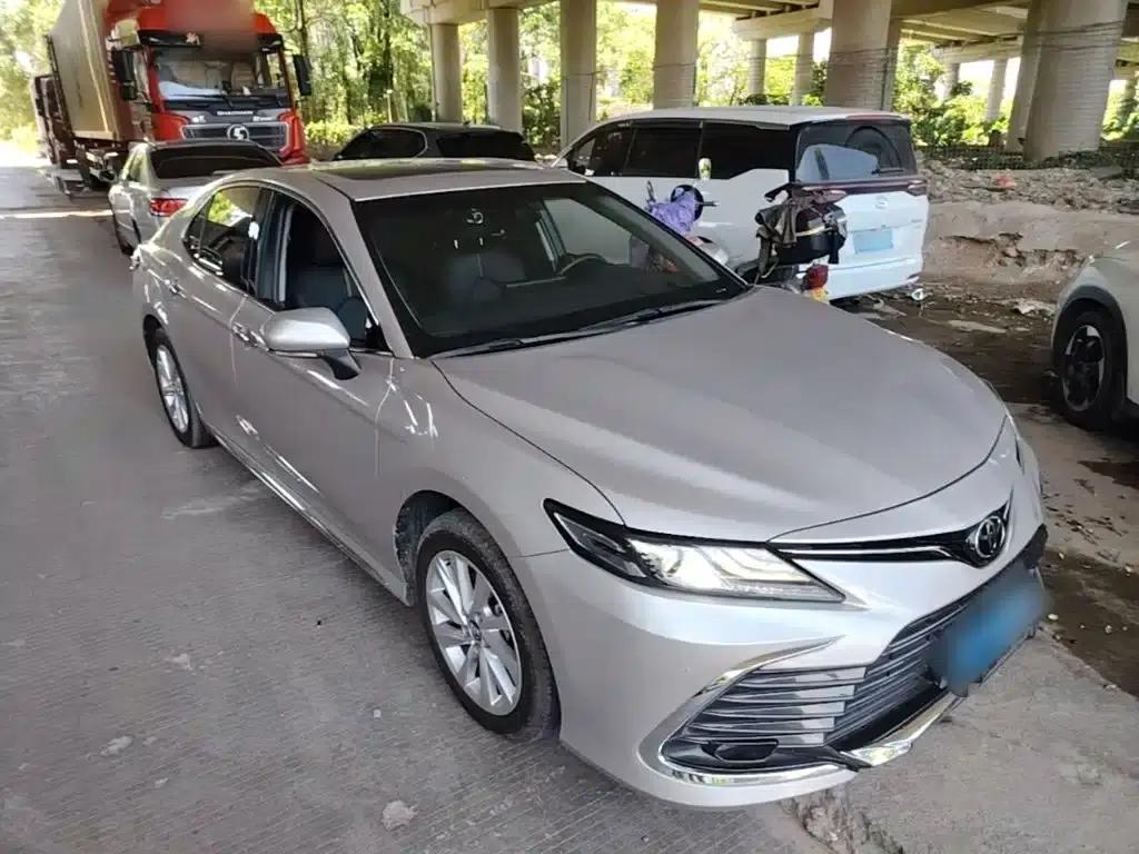 2023 Camry 2.0G Luxury Edition — миниатюра 4
