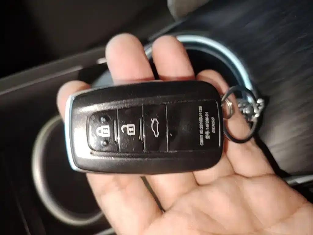 2023 Camry 2.0G Luxury Edition — миниатюра 9