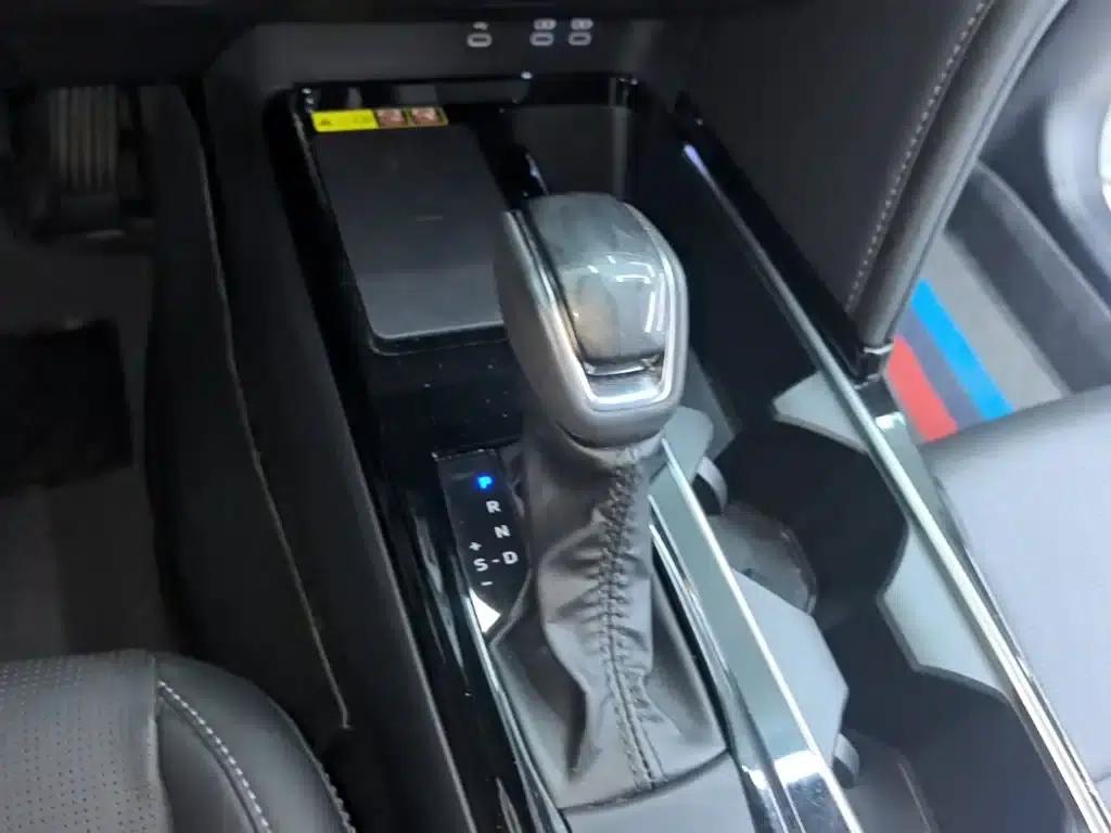 2024 Camry Hybrid 2.0HG Premium Edition — миниатюра 14