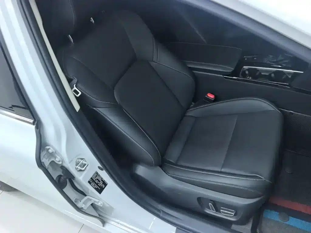 2024 Camry Hybrid 2.0HG Premium Edition — миниатюра 25