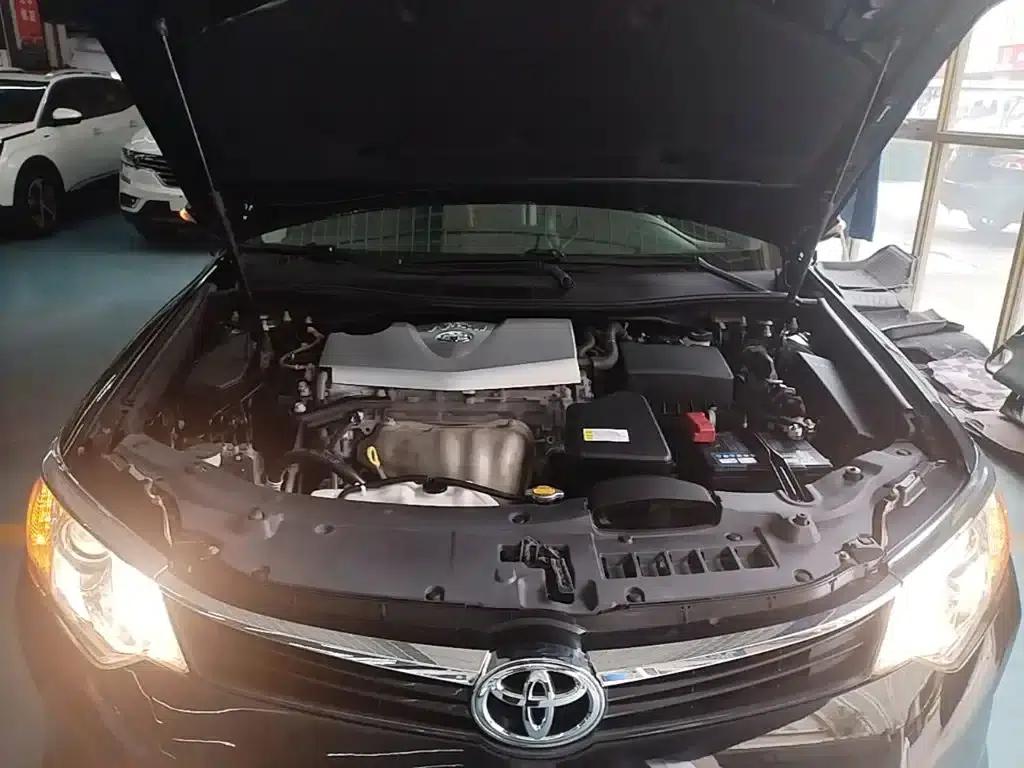 Camry 2016 2.0G 10th Anniversary Leading Edition — миниатюра 20