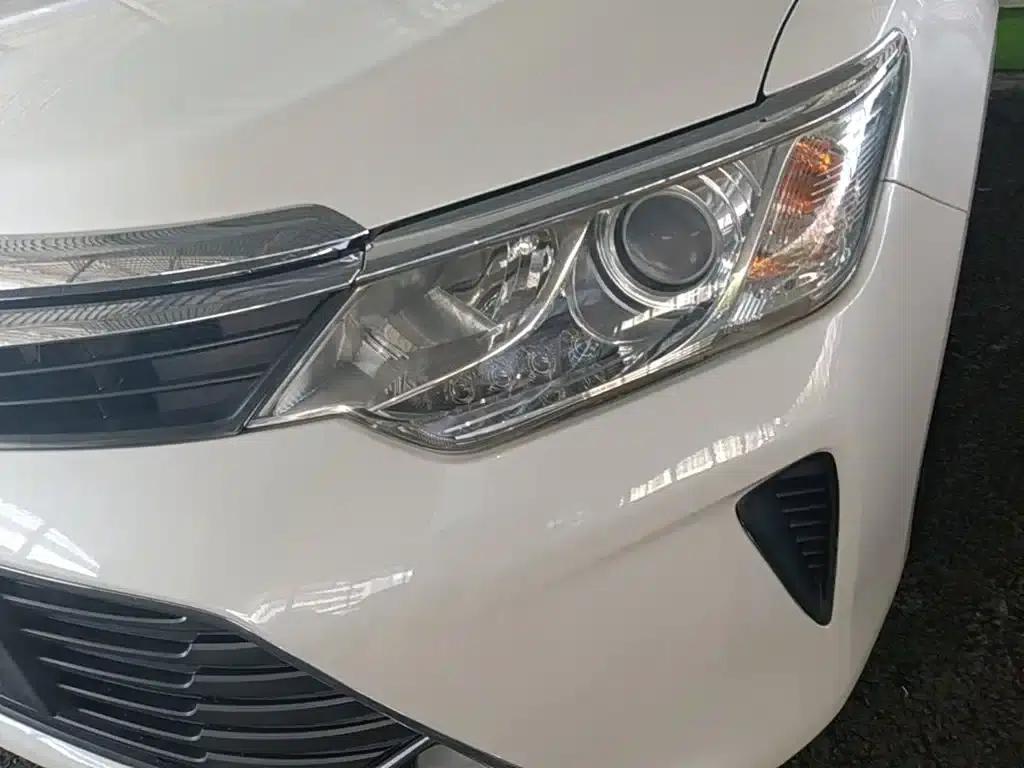 Camry 2015 2.0G Leading Edition — миниатюра 24