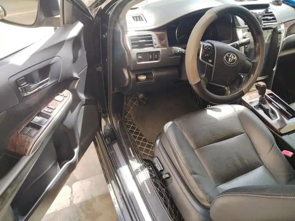 Camry 2016 2.0G 10th Anniversary Leading Edition — миниатюра 14