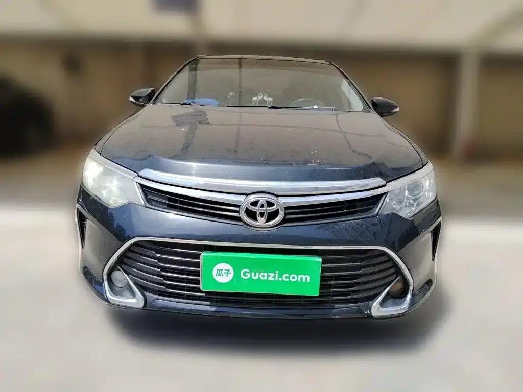 Camry 2016 2.0G 10th Anniversary Leading Edition — миниатюра 24