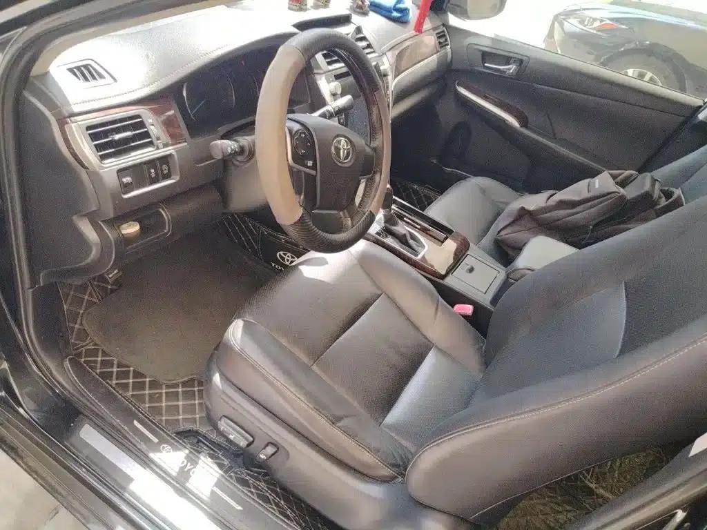 Camry 2016 2.0G 10th Anniversary Leading Edition — миниатюра 8