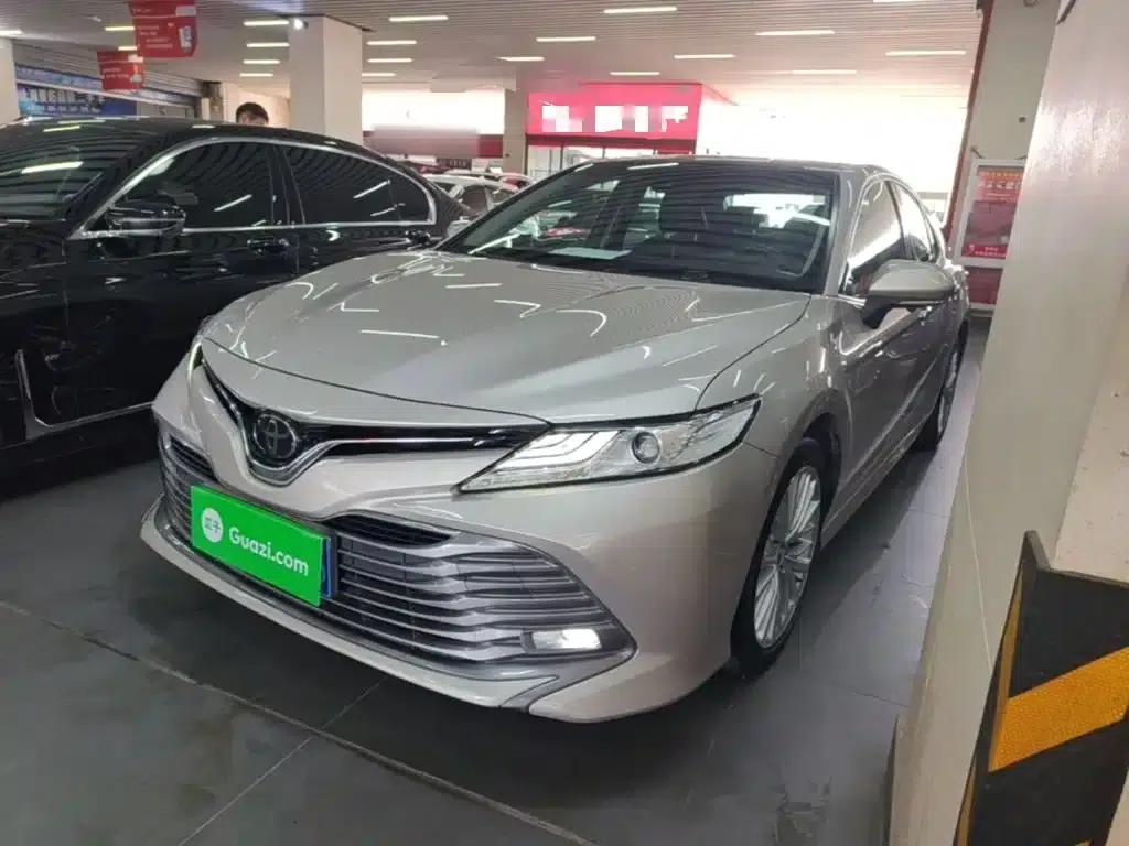 2018 Camry 2.5G Luxury Edition — миниатюра 1