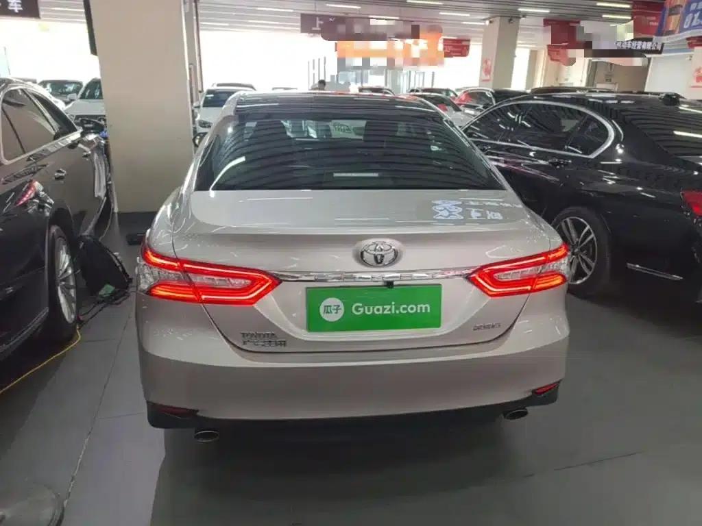 2018 Camry 2.5G Luxury Edition — миниатюра 6