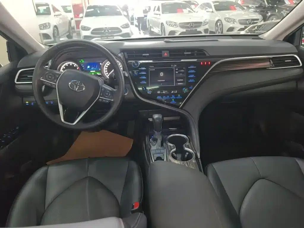 2018 Camry 2.5G Luxury Edition — миниатюра 10