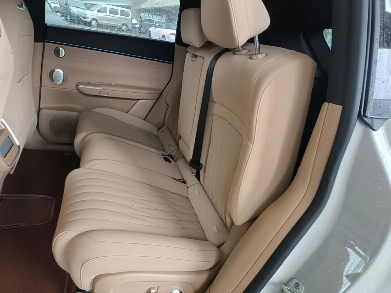 EXEED Star Era ET 2024 Extended-Range 240 Ultra All-Wheel Drive — миниатюра 20